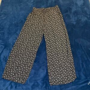 & Other Stories Light Loose Floral Pants in Black and White Size XS